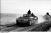 20090929100740bundesarchiv bild 101i-783-0109-11 nordafrika panzer iii in fahrt