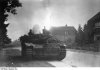bundesarchiv bild 183-j27757 arnheim sturmgeschtz in den strassen der stadt